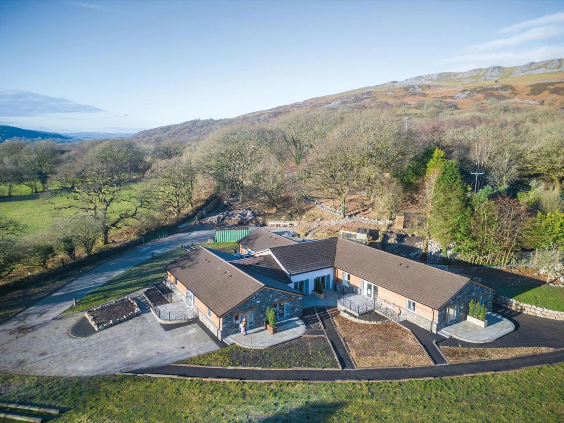 Suite 7 - Sleeping Giant Hotel - Pen Y Cae Inn Brecon Exterior foto